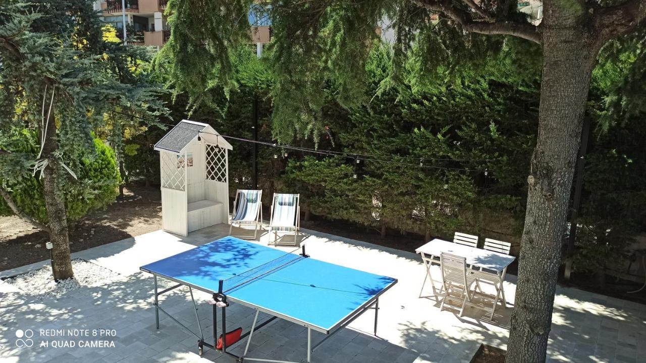 Villa Mary - Apartments トラーニ エクステリア 写真