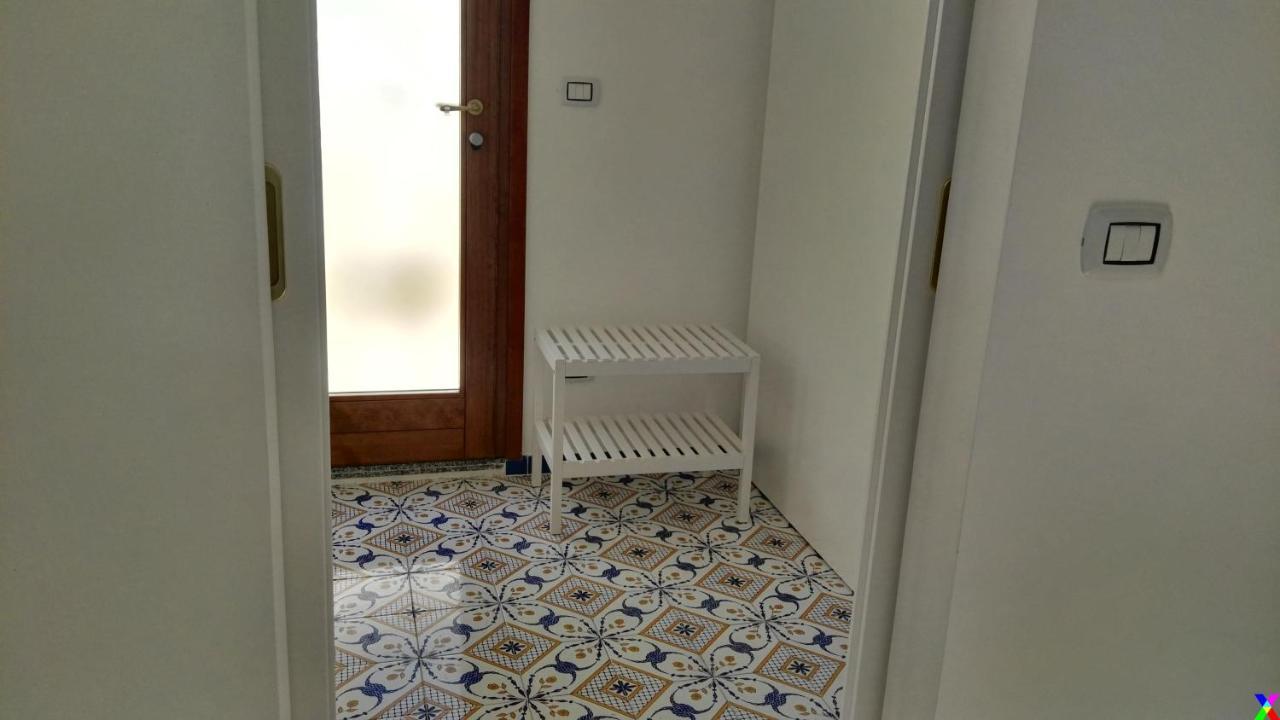 Villa Mary - Apartments トラーニ エクステリア 写真